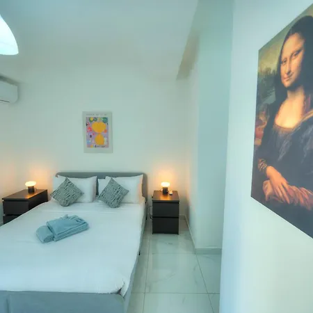Apartment Seafront 2 Bedroom With Balcony & Jacuzzi Gogzr-6 Gzira