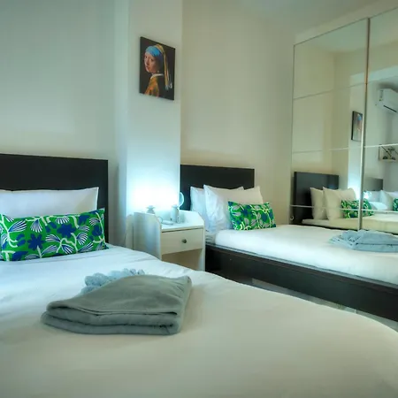 Seafront 2 Bedroom With Balcony & Jacuzzi Gogzr-6 Apartment *