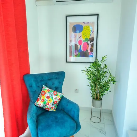 Apartman Seafront 2 Bedroom With Balcony & Jacuzzi Gogzr-6